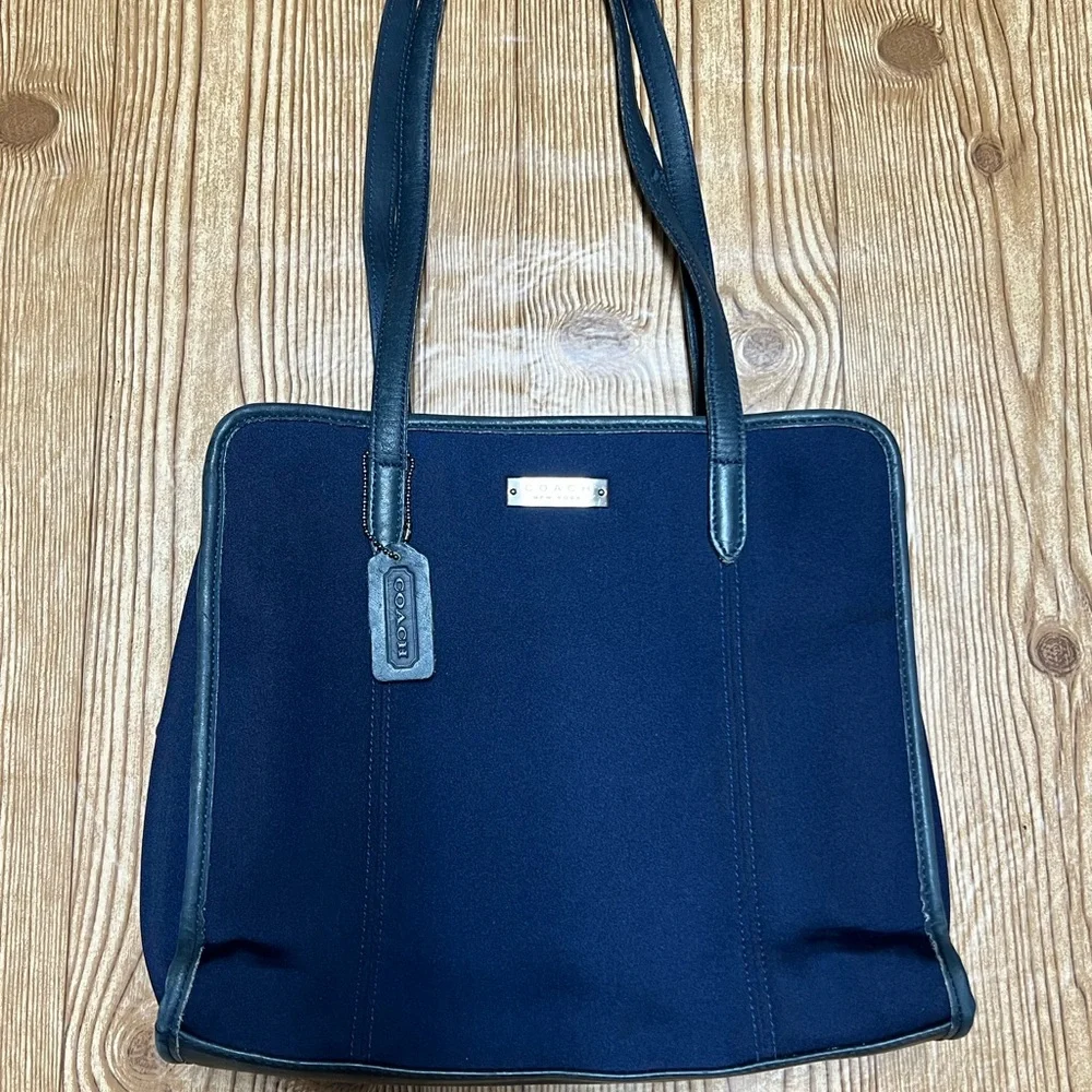 Vintage Coach Midnight Blue shoulder bag - Picture 6 of 9